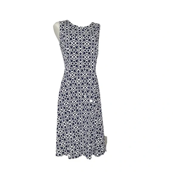 Charter Club | Dresses | Charter Club Navy Blue And White Sleeveless Sheath Dress Size Pl Gently Used | Poshmark Charter Club | Dresses | Charter Club Navy Blue And White Sleeveless Sheath Dress Size Pl Gently Used | Poshmark